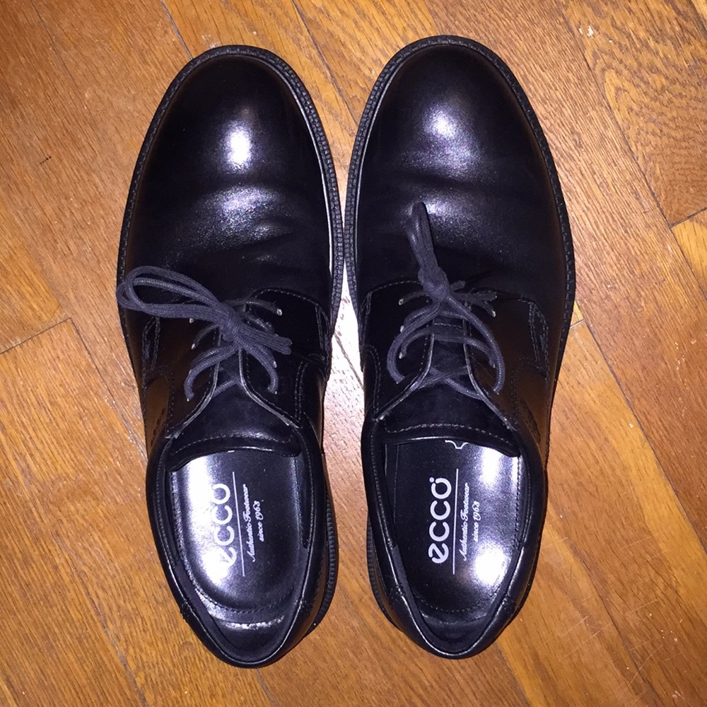 ecco dress shoes